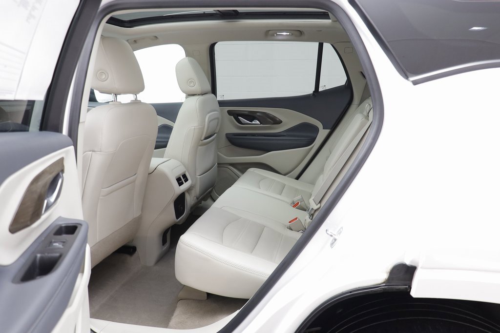 Certified 2022 GMC Terrain Denali w/ LPO, Floor Liner Package image 16