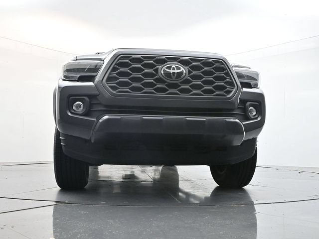 Used 2023 Toyota Tacoma TRD Sport AWD/4WD image 46