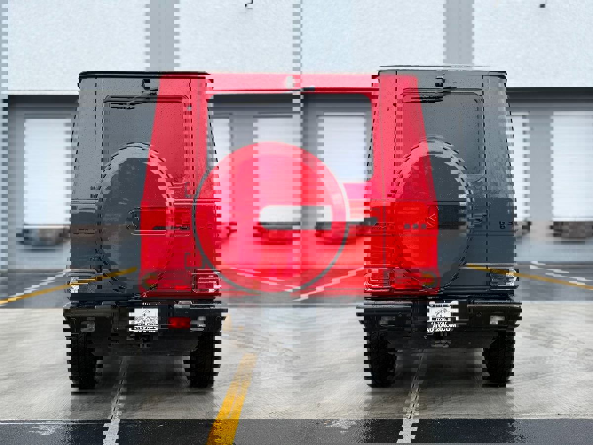 Used 2017 Mercedes-Benz G 63 AMG 4MATIC image 4