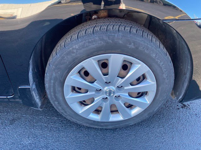 Used 2016 Nissan Sentra S FWD image 24