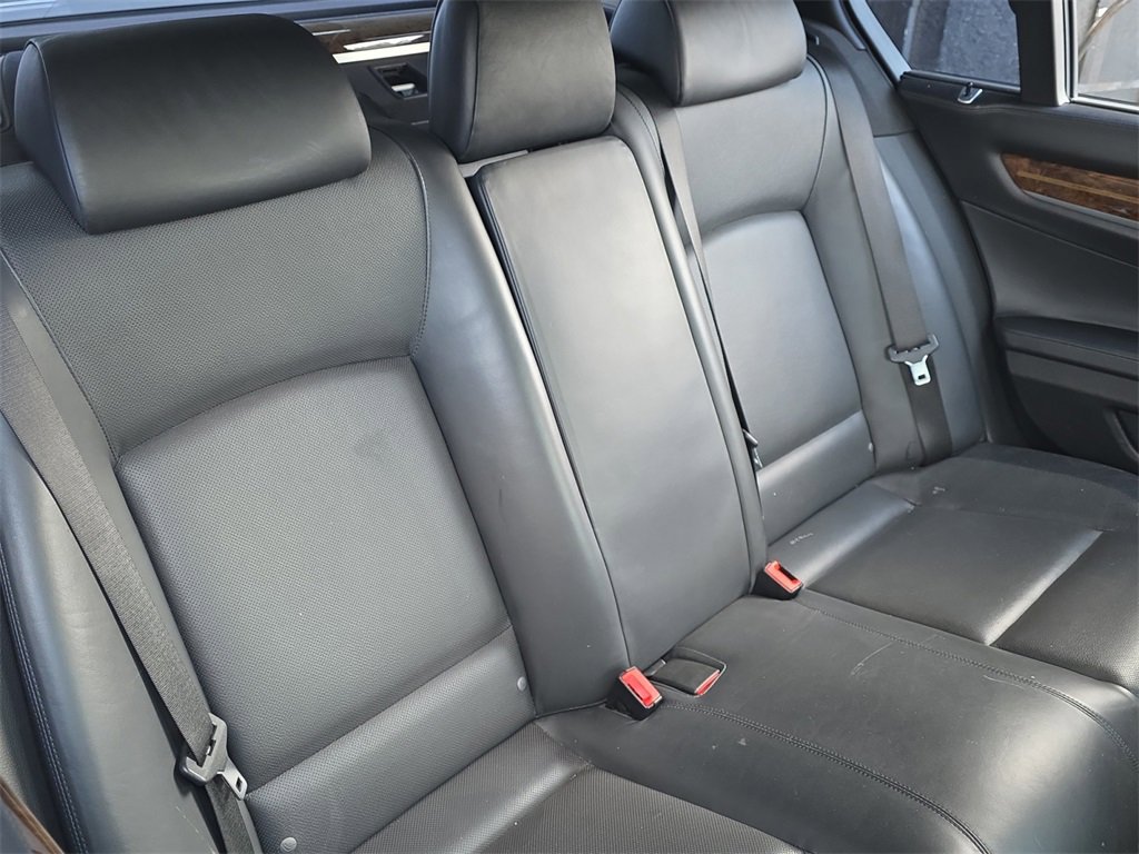 Used 2015 BMW 750Li image 16