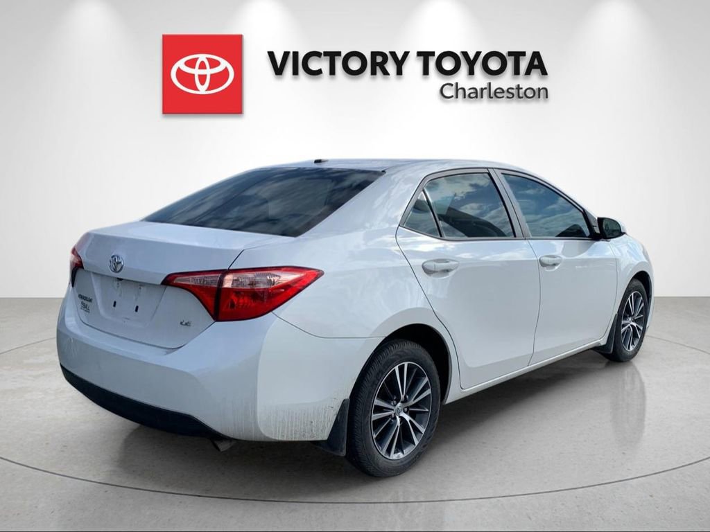 Used 2019 Toyota Corolla LE w/ LE Premium Package w/Moonroof image 7