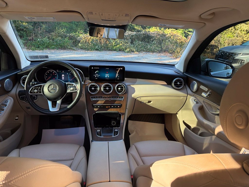 Certified 2021 Mercedes-Benz GLC 300 4MATIC image 11