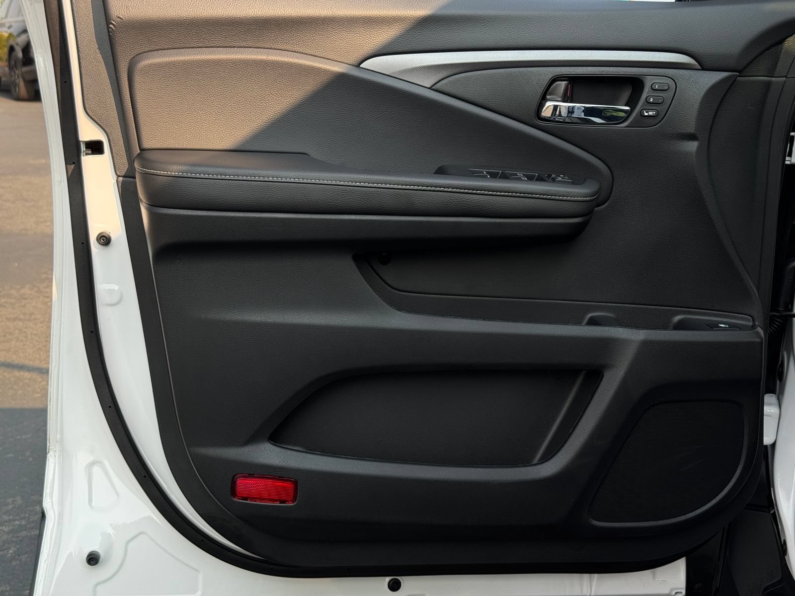 Certified 2024 Honda Ridgeline RTL+ image 14
