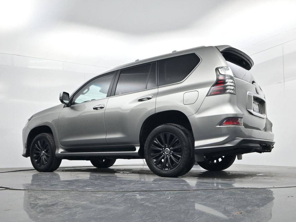 Used 2023 Lexus GX 460 Luxury w/ Sport Design Package image 49