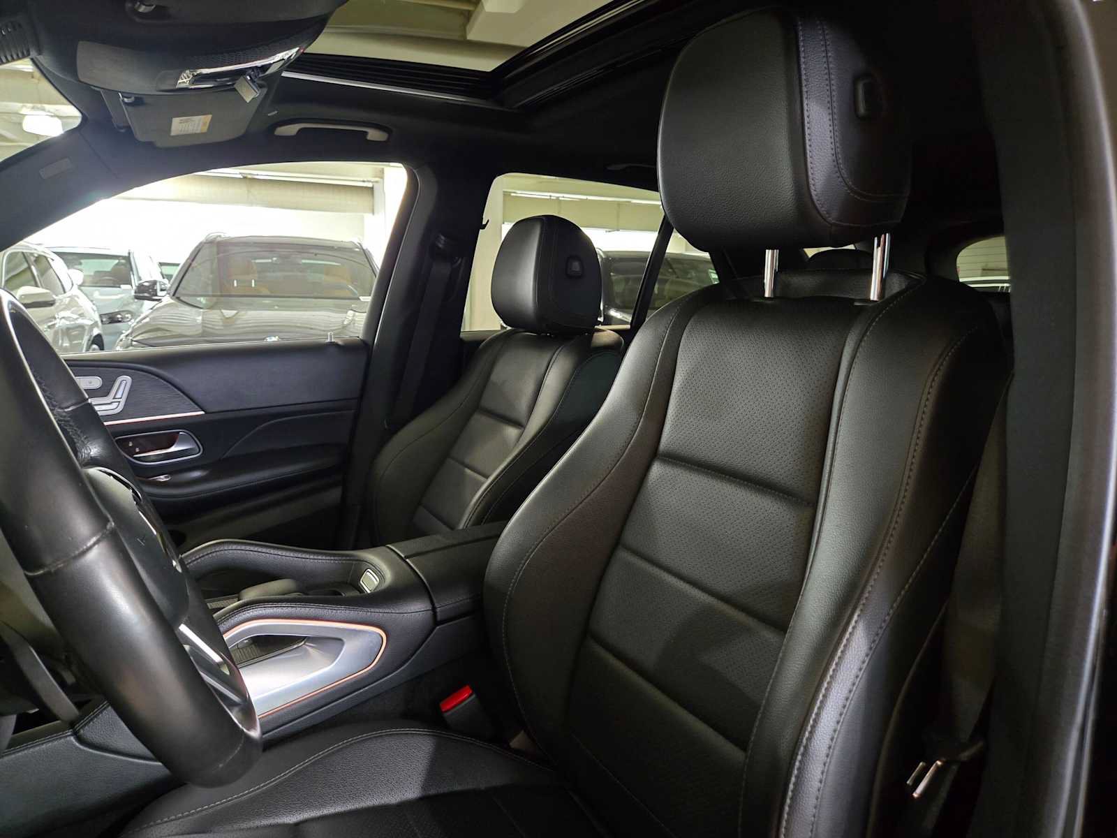 Used 2022 Mercedes-Benz GLE 350 4MATIC w/ Premium Package image 21