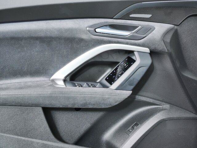New 2026 Audi SQ5 Prestige AWD/4WD image 7