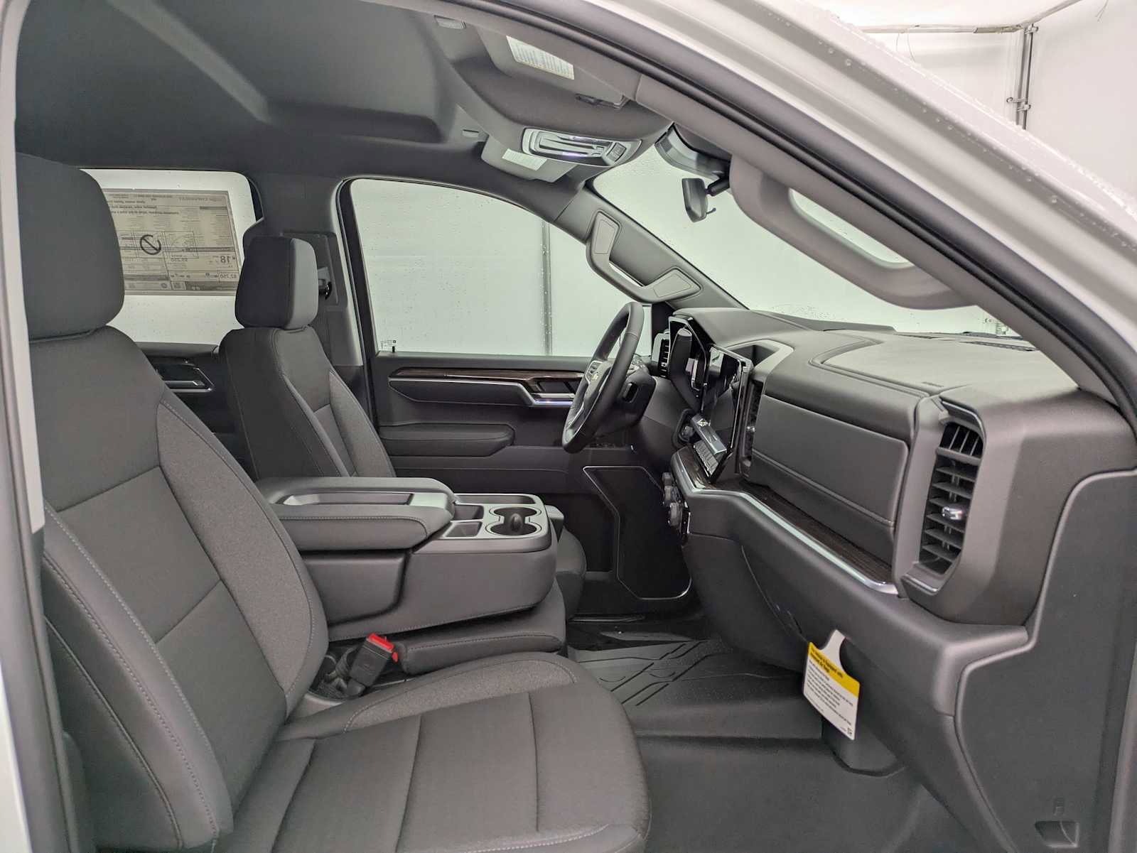 New 2026 Chevrolet Silverado 1500 LT AWD/4WD image 24
