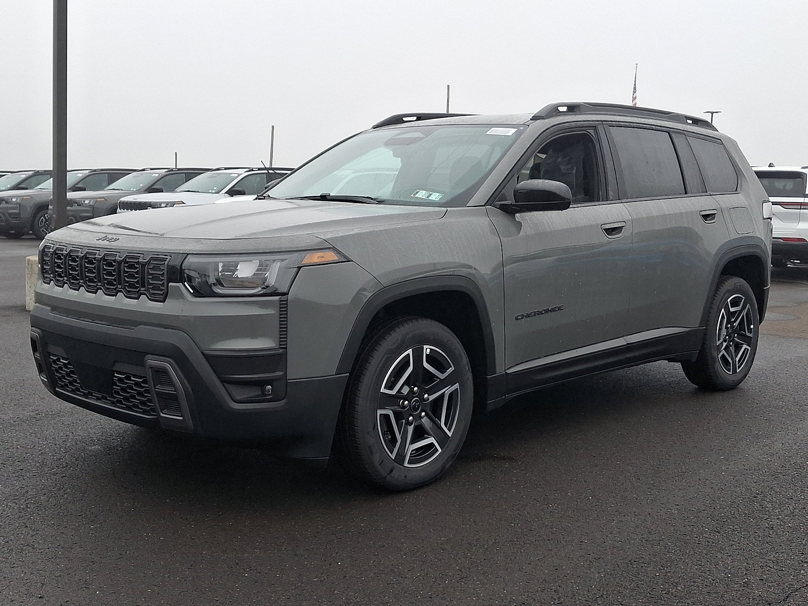 New 2026 Jeep Cherokee Laredo AWD/4WD image 2