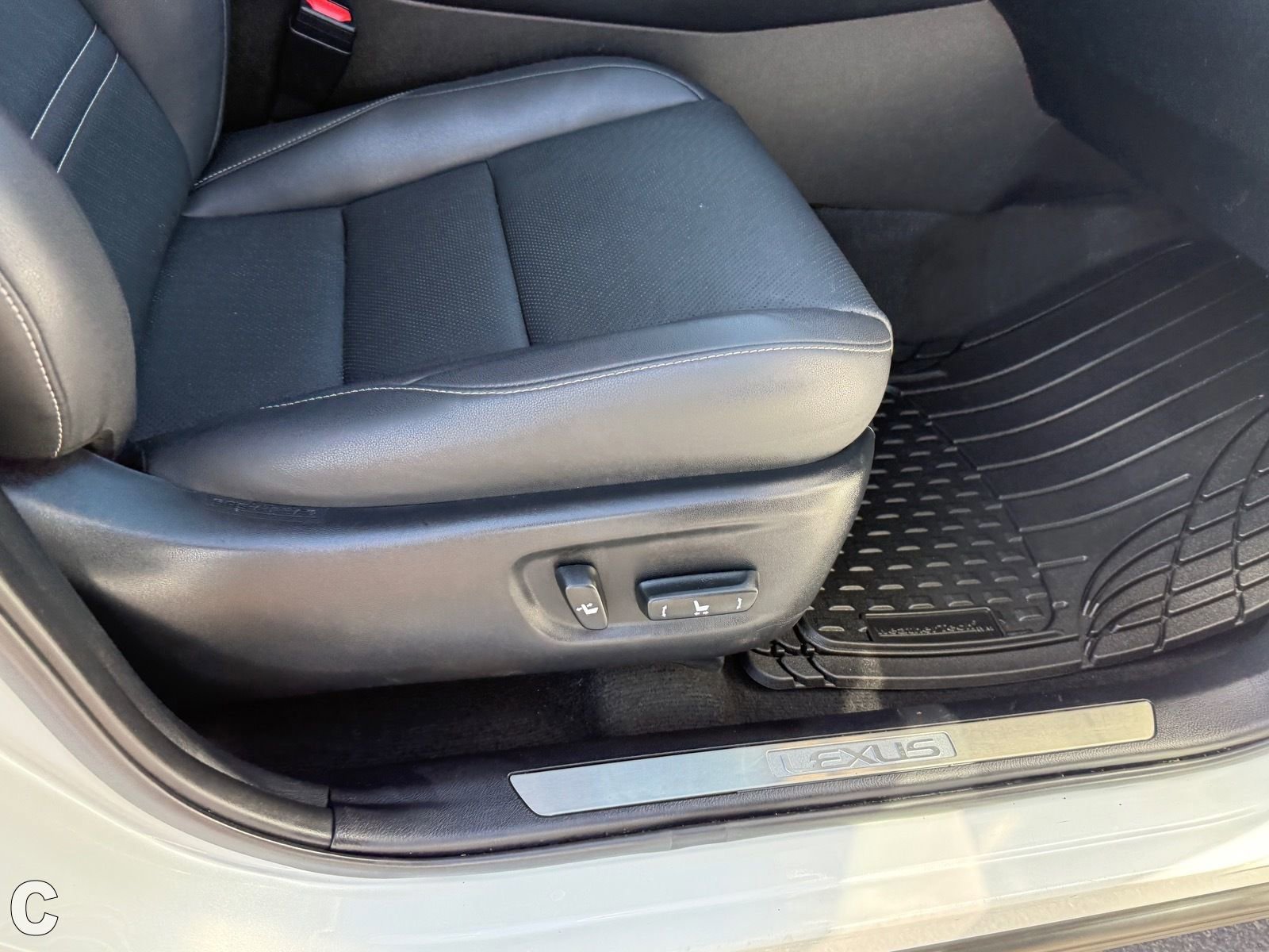 Used 2020 Lexus NX 300 FWD w/ Premium Package image 10