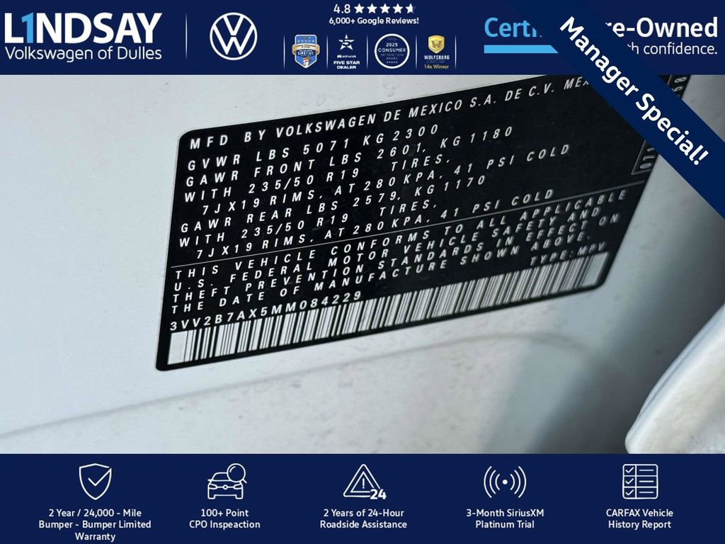 Certified 2021 Volkswagen Tiguan SEL image 28