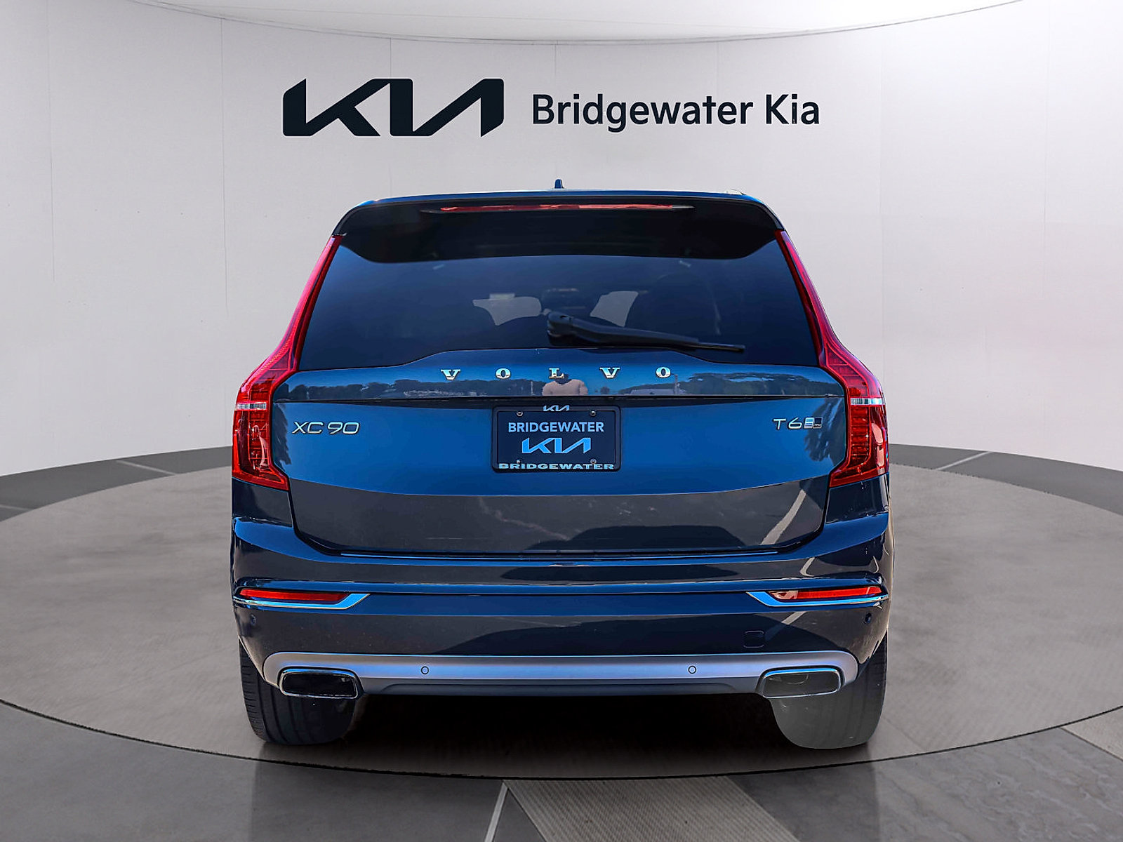 Used 2018 Volvo XC90 T6 Inscription w/ Convenience Package AWD/4WD image 5