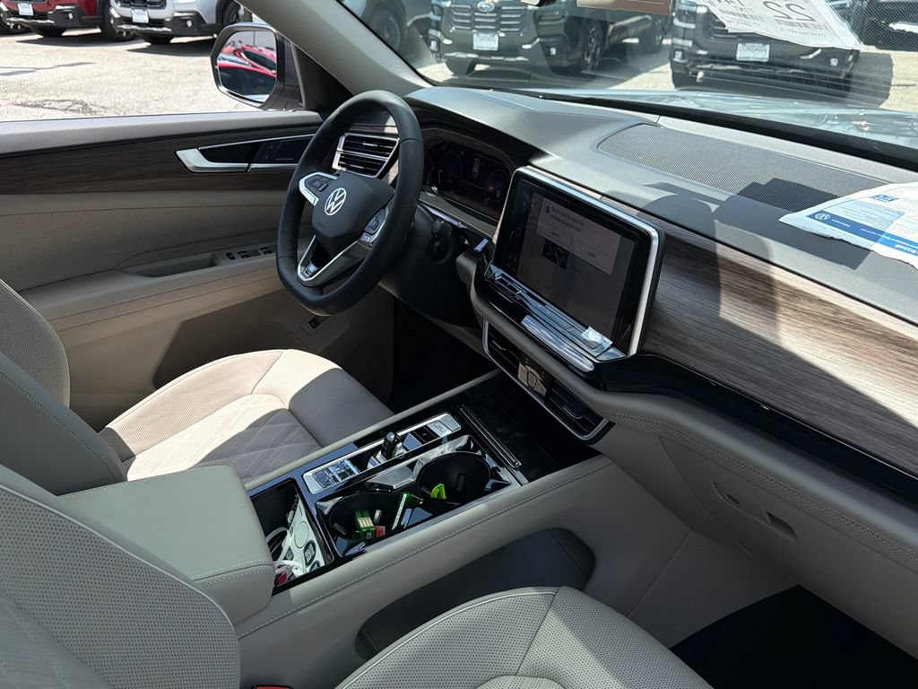 New 2026 Volkswagen Atlas SEL Premium R-Line AWD/4WD image 9