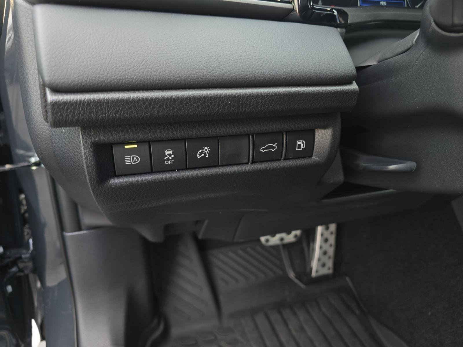 Used 2026 Toyota Camry XSE image 21