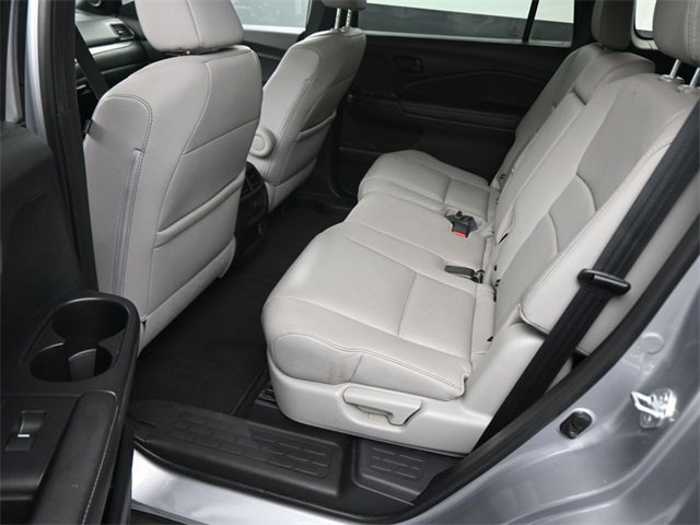 Used 2023 Honda Passport EX-L image 16