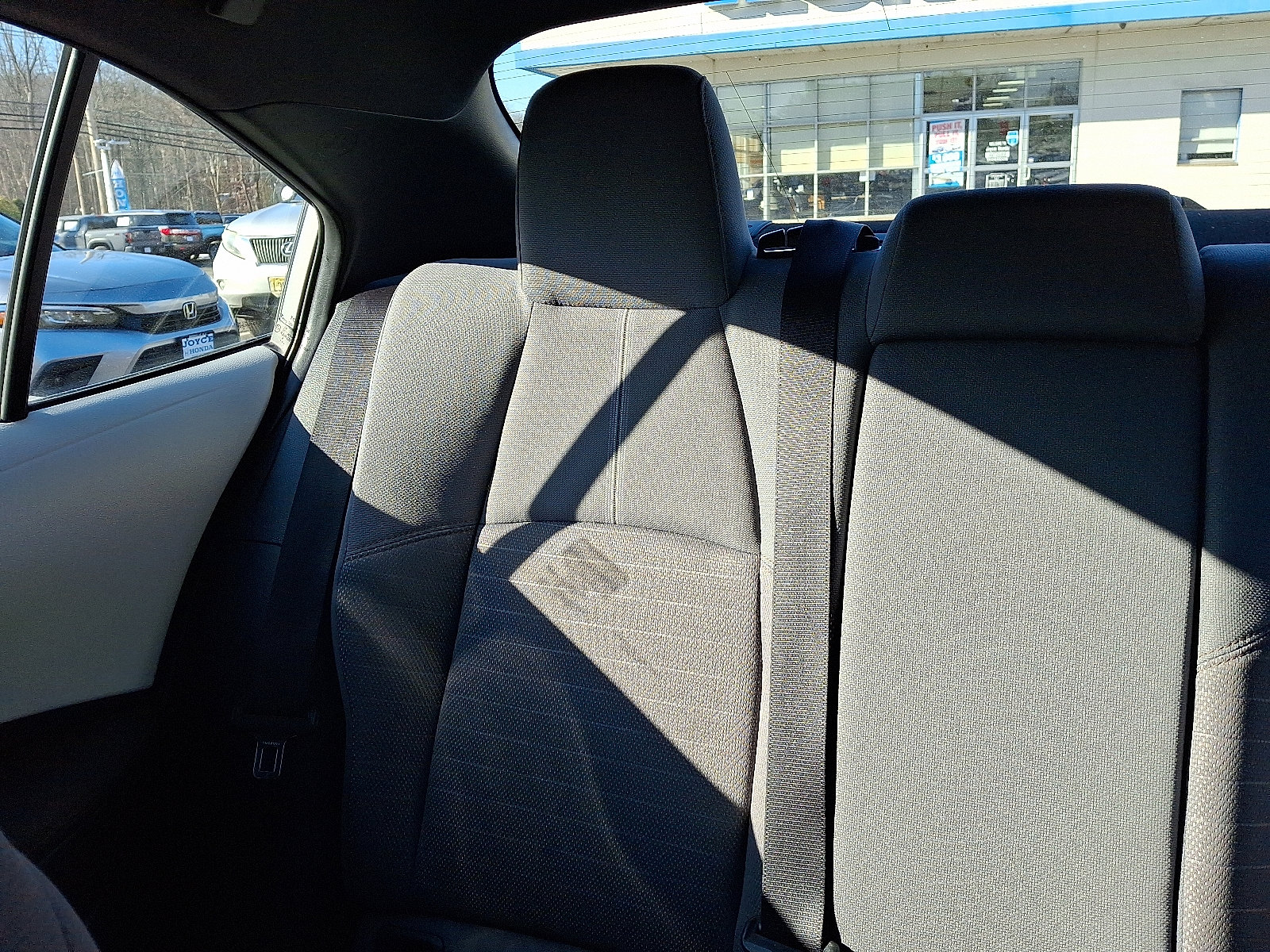 Used 2022 Toyota Corolla SE image 18