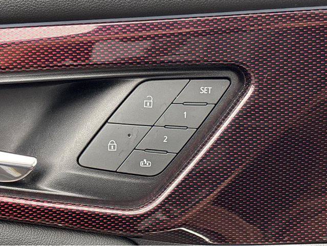 Used 2024 Chevrolet Traverse RS w/ LPO, Floor Liner Package AWD/4WD image 31