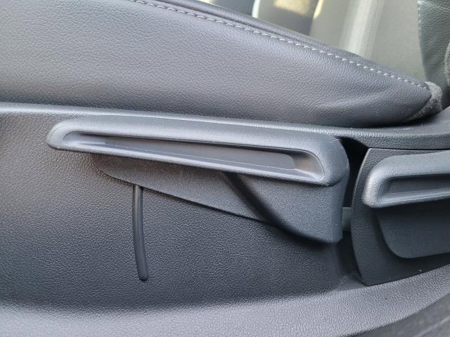 Used 2025 Honda Civic Sport image 15