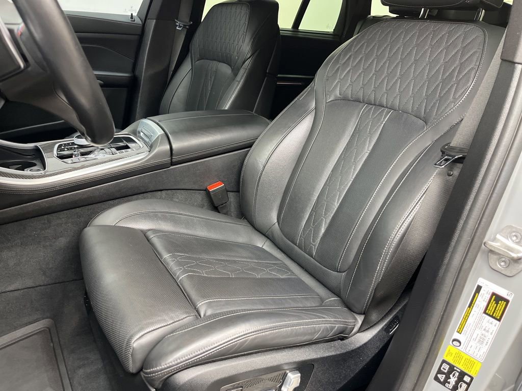 Used 2024 BMW X5 M60i AWD/4WD image 20