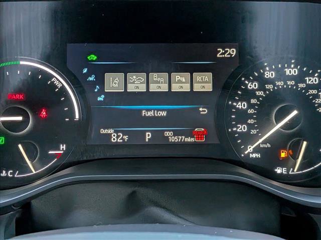 Used 2025 Toyota Sienna XLE w/ XLE Plus Package image 11