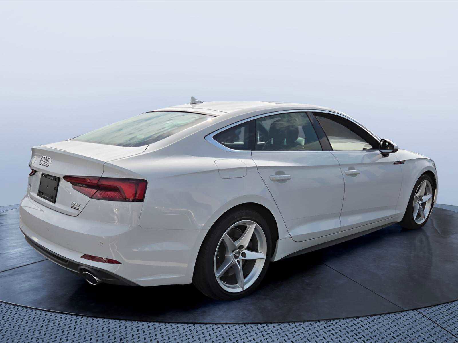 Used 2018 Audi A5 2.0T Premium Plus w/ Premium Plus AWD/4WD image 5