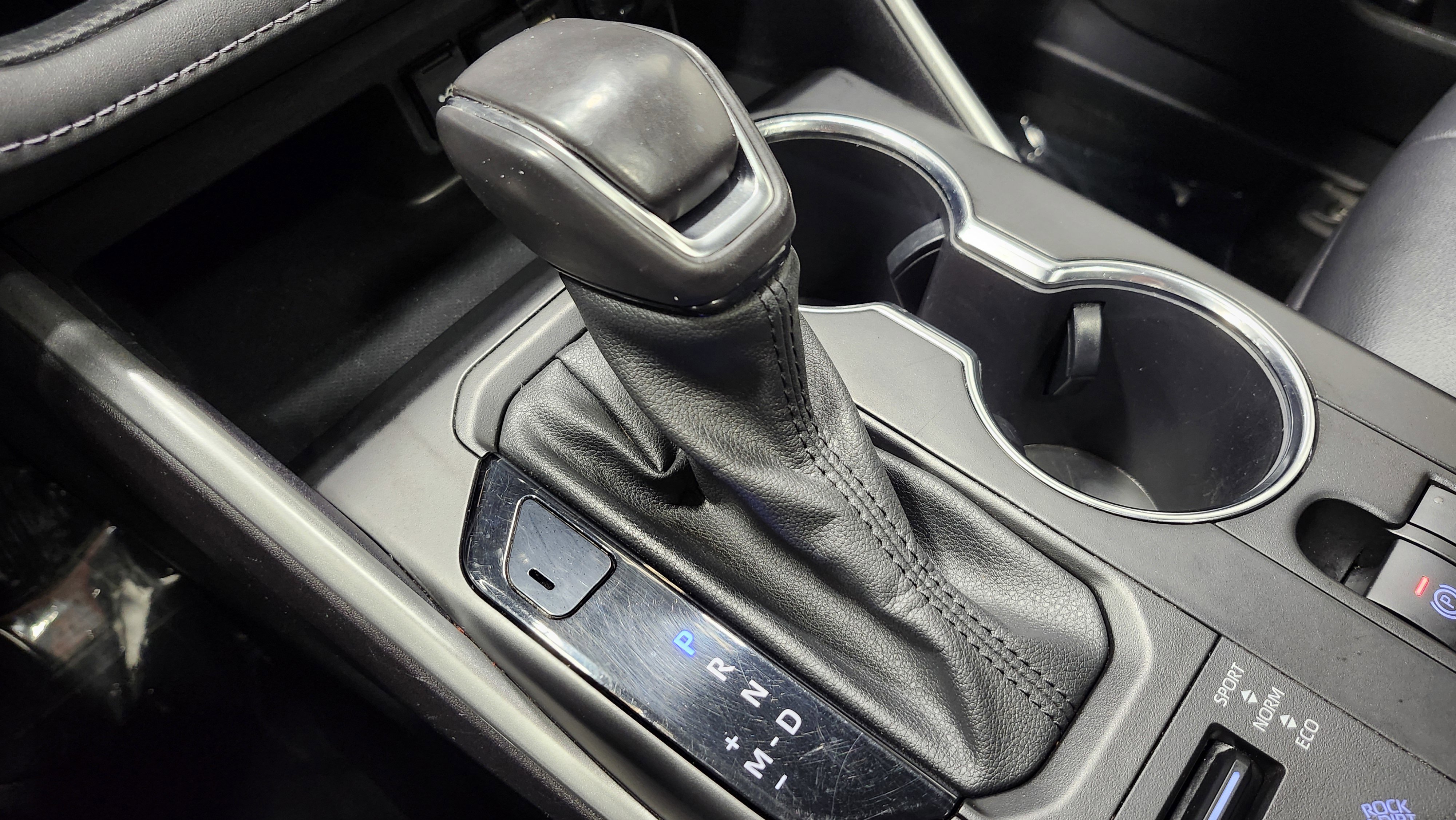 Used 2021 Toyota Highlander XSE image 36