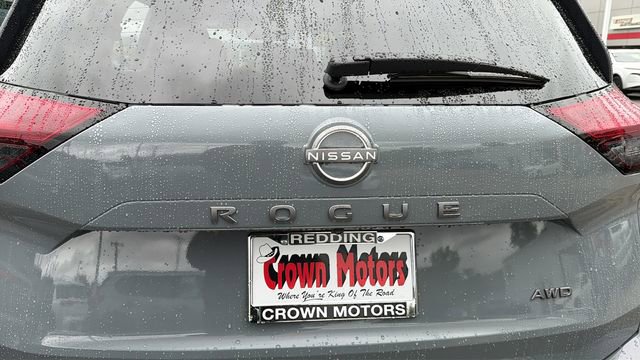 New 2026 Nissan Rogue SV image 12
