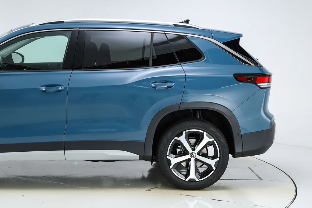 New 2026 Volkswagen Tiguan SE image 4