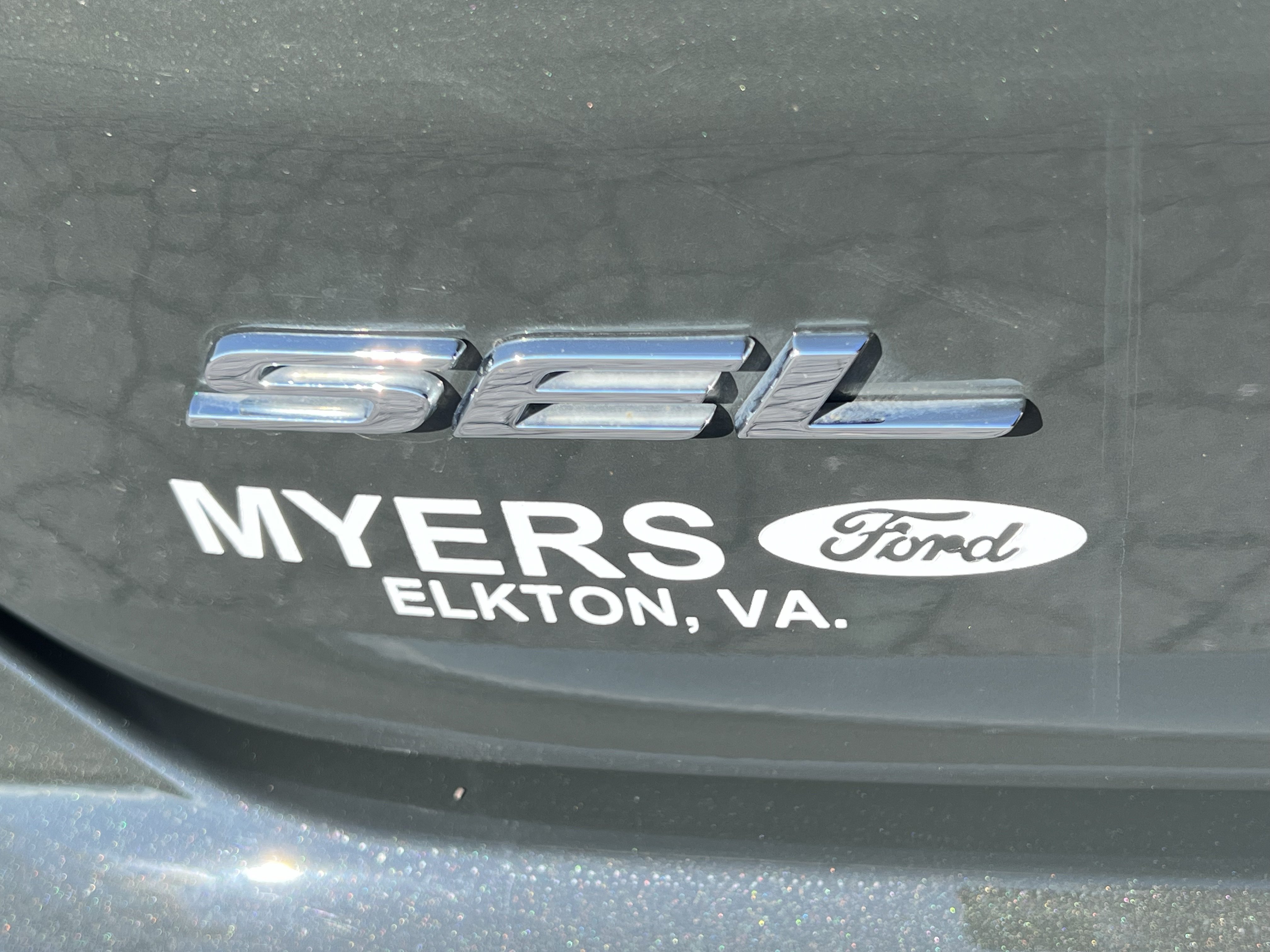Used 2024 Ford Edge SEL w/ Convenience Package AWD/4WD image 11