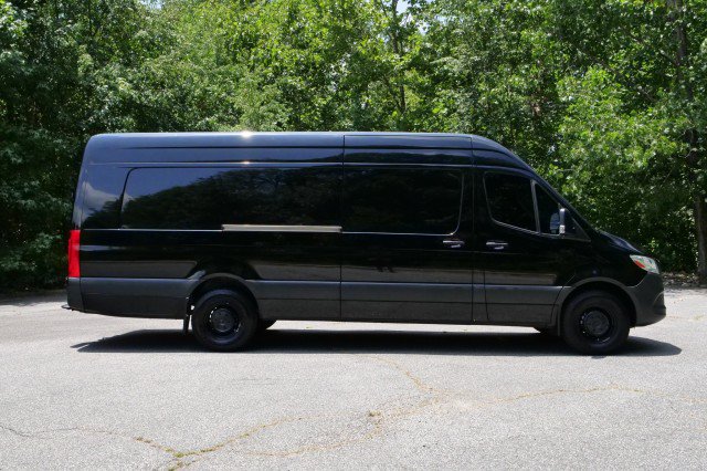 Used 2022 Mercedes-Benz Sprinter 2500 image 37