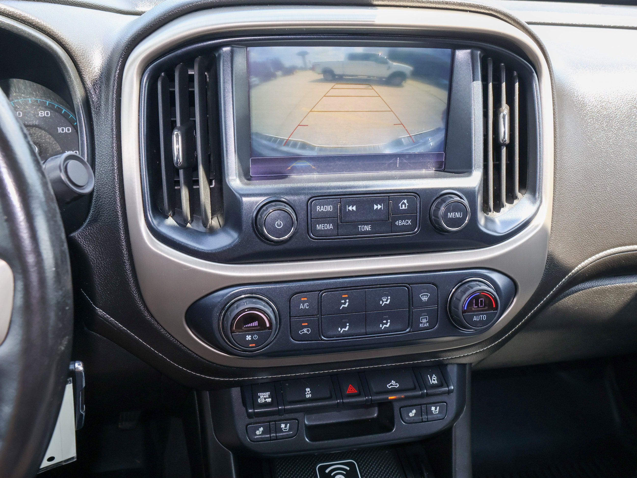 Used 2018 GMC Canyon Denali AWD/4WD image 19