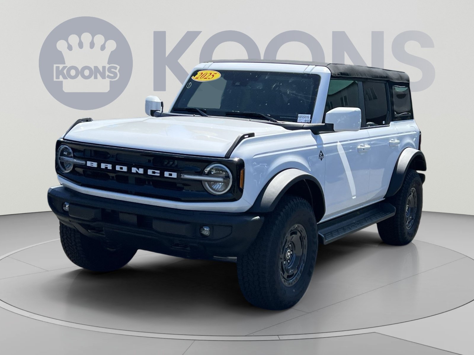 New 2025 Ford Bronco Outer Banks w/ Sasquatch Package AWD/4WD image 5