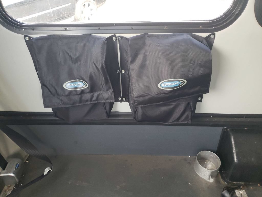 Used 2015 Ford E-350 and Econoline 350 Super Duty RWD image 25