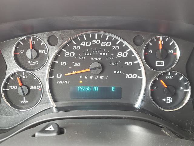 Used 2016 Chevrolet Express 3500 LT w/ LT Preferred Equipment Group image 24