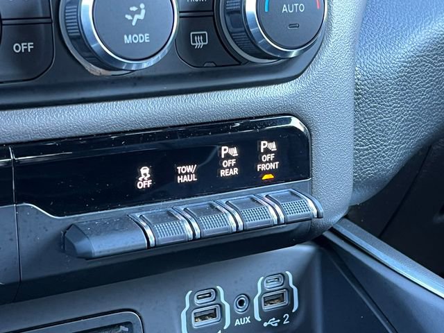 Used 2019 RAM 1500 Big Horn image 35