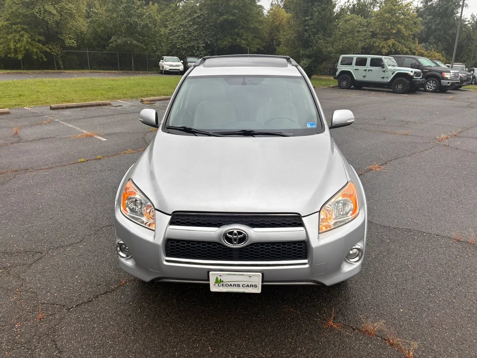 Used 2011 Toyota RAV4 Limited w/ Limited Extra Value Pkg AWD/4WD image 12