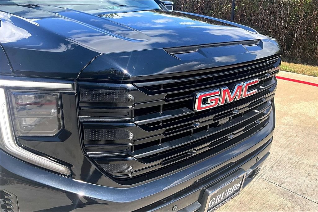 Used 2024 GMC Sierra 1500 Elevation w/ Elevation Premium Package AWD/4WD image 38