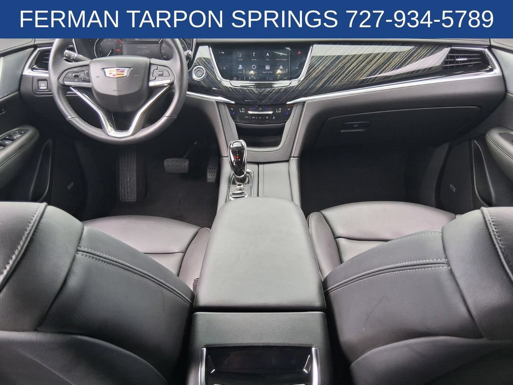 Used 2024 Cadillac XT6 Premium Luxury FWD image 16