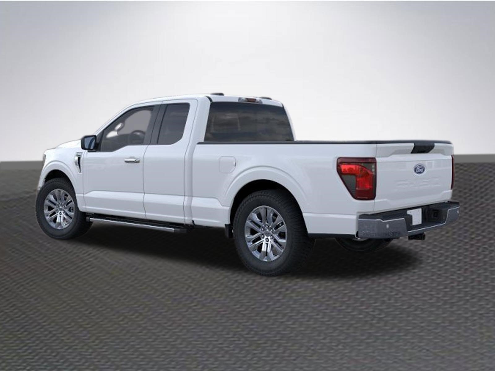 New 2026 Ford F150 XLT w/ XLT Chrome Appearance Package RWD image 4