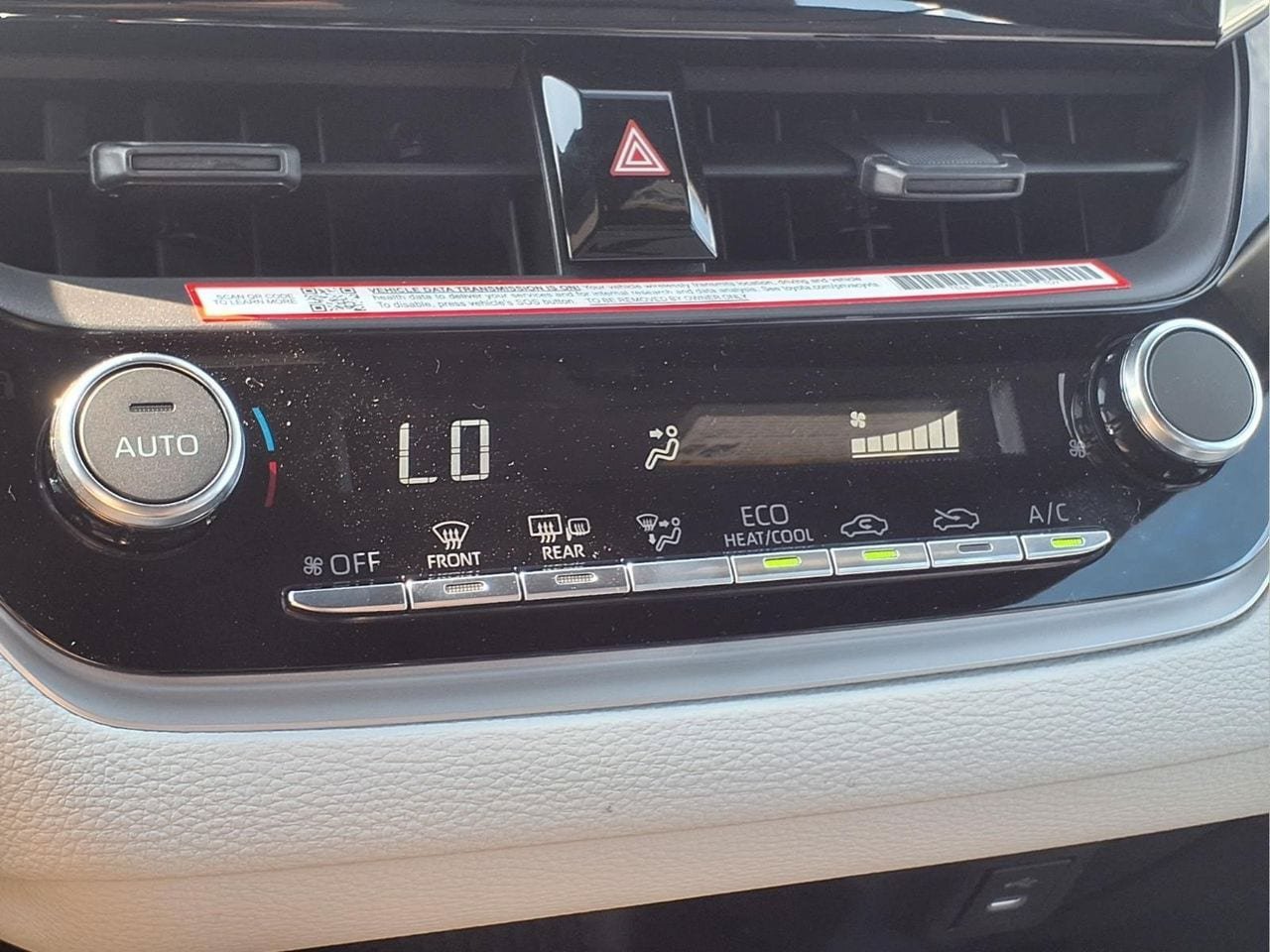 Used 2026 Toyota Corolla SE FWD image 15