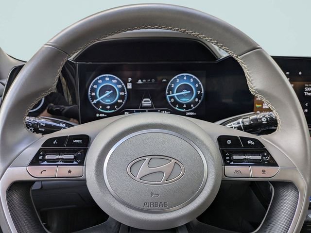 Used 2025 Hyundai Elantra SEL image 28