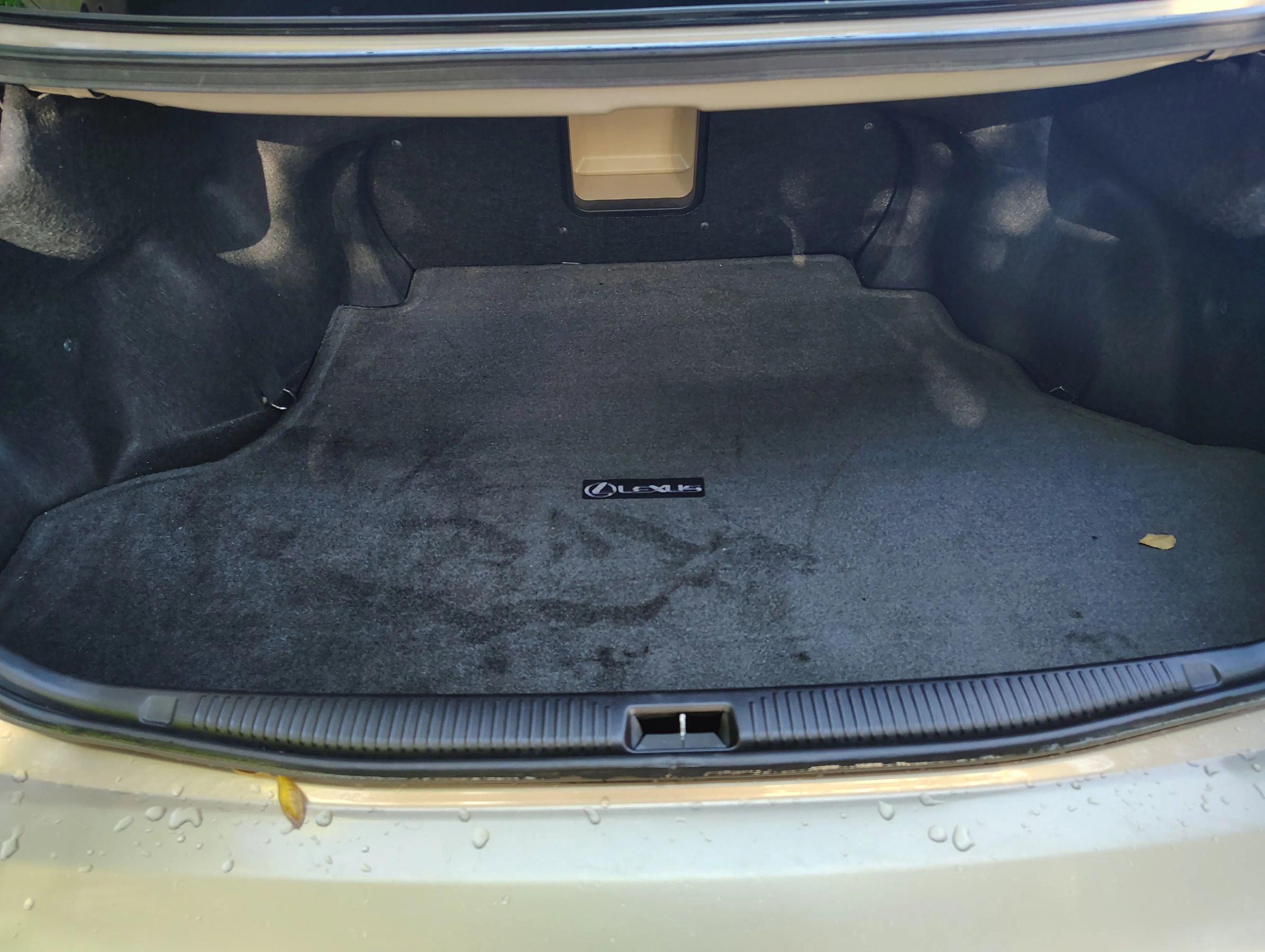 Used 2005 Lexus ES 330 image 16