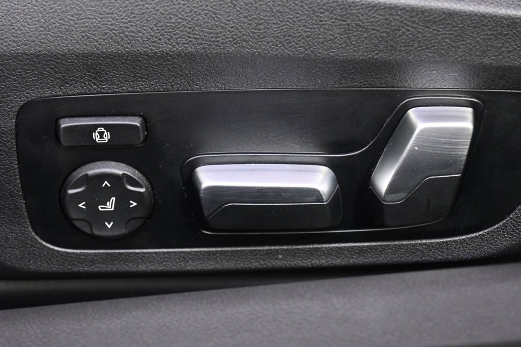 Used 2023 BMW M240i xDrive Coupe w/ Premium Package image 14