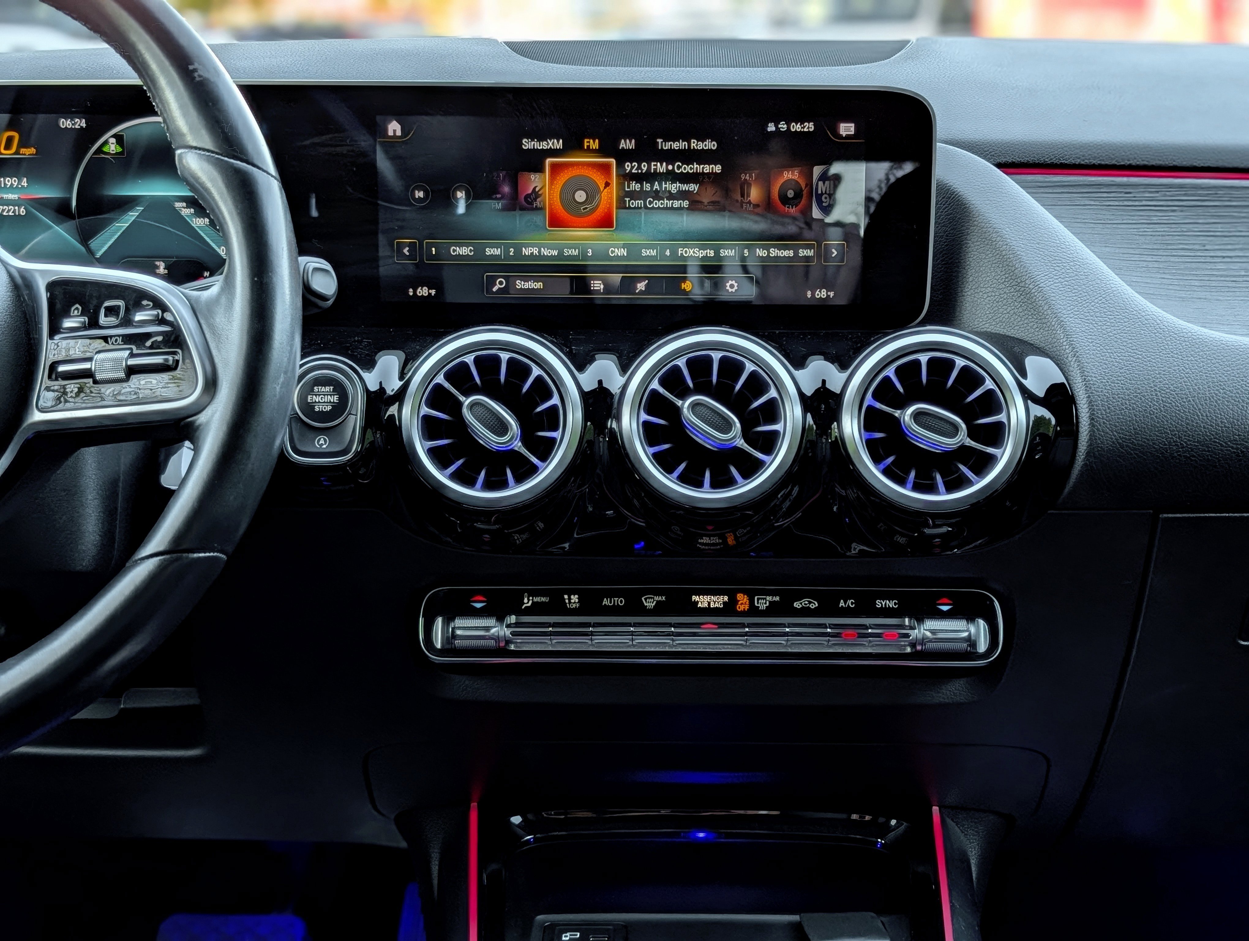 Used 2021 Mercedes-Benz GLA 250 4MATIC image 14