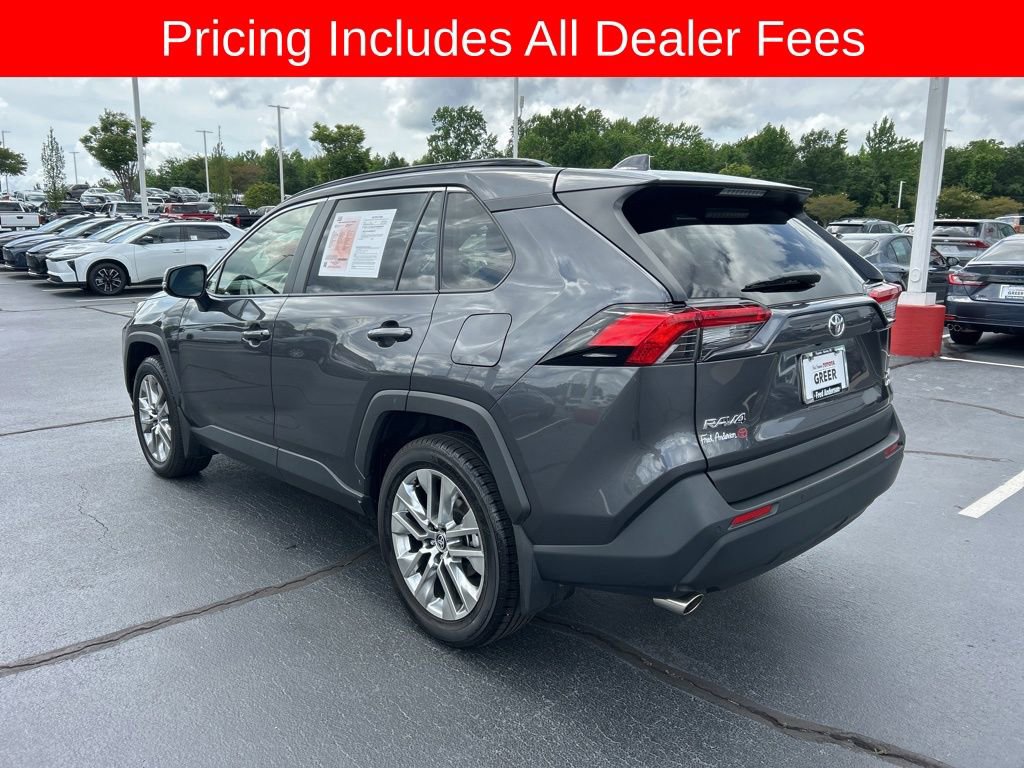 Used 2020 Toyota RAV4 XLE Premium AWD/4WD image 19