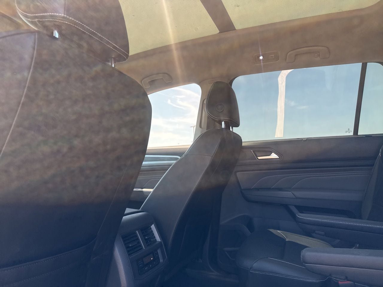 Used 2022 Volkswagen Atlas SE AWD/4WD image 32