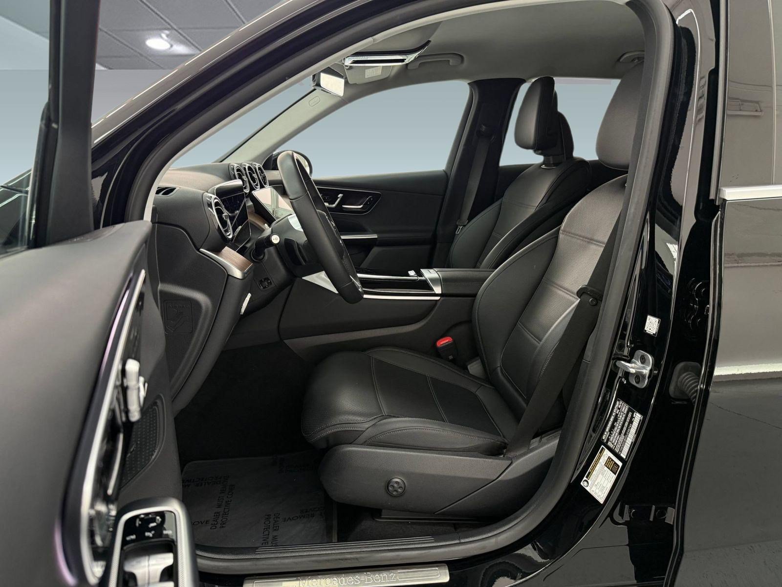 Certified 2025 Mercedes-Benz GLC 350e 4MATIC image 5