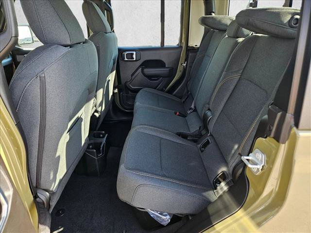 New 2026 Jeep Gladiator Sport AWD/4WD image 15