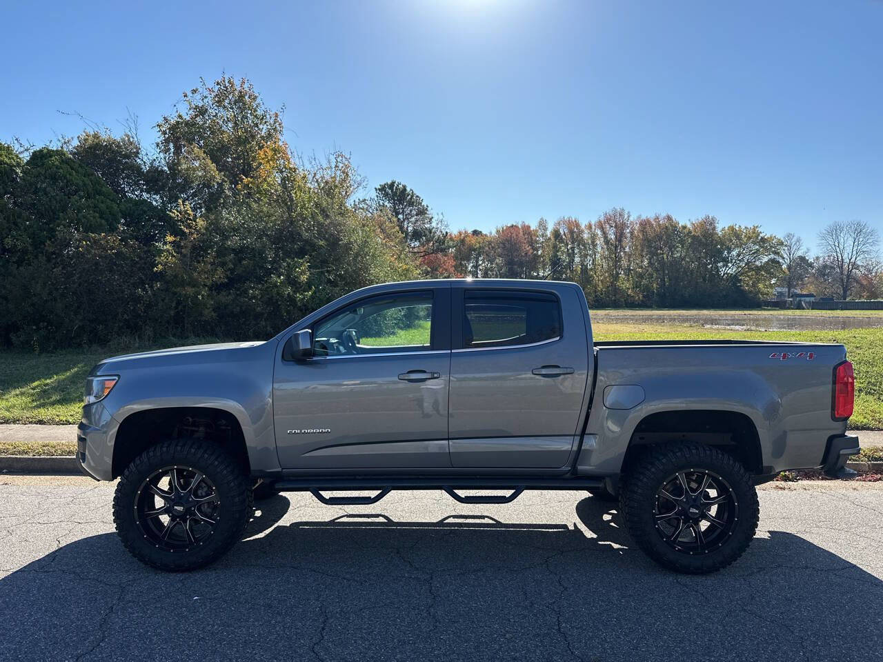Used 2019 Chevrolet Colorado W/T w/ WT Convenience Package image 2