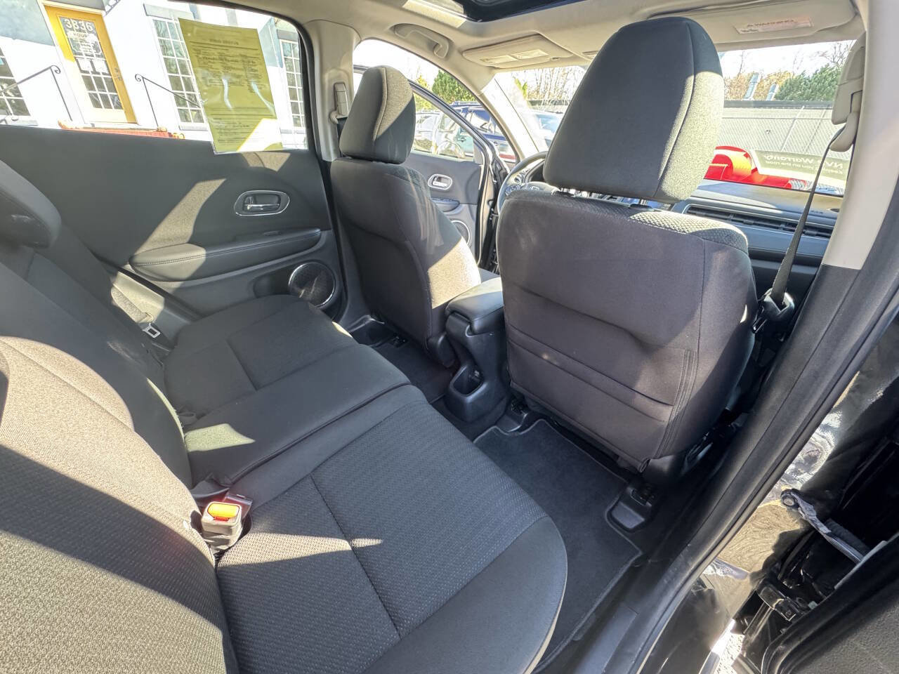 Used 2017 Honda HR-V EX image 15